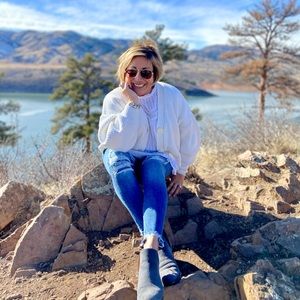 Meet your Posher, Jennifer